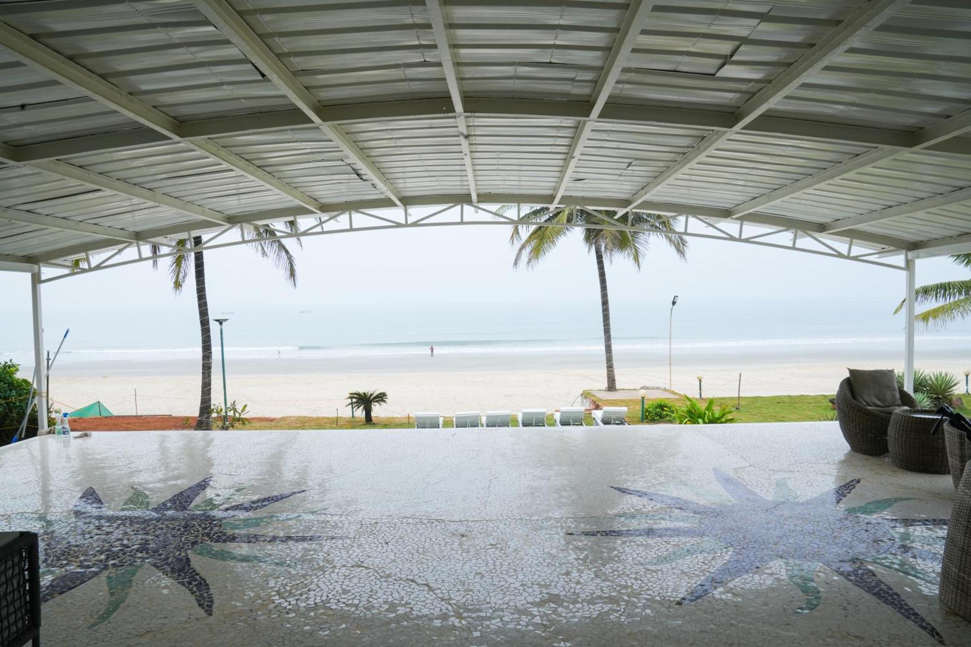 Regenta Beach House Resort, Goa Benaulim Exteriör bild