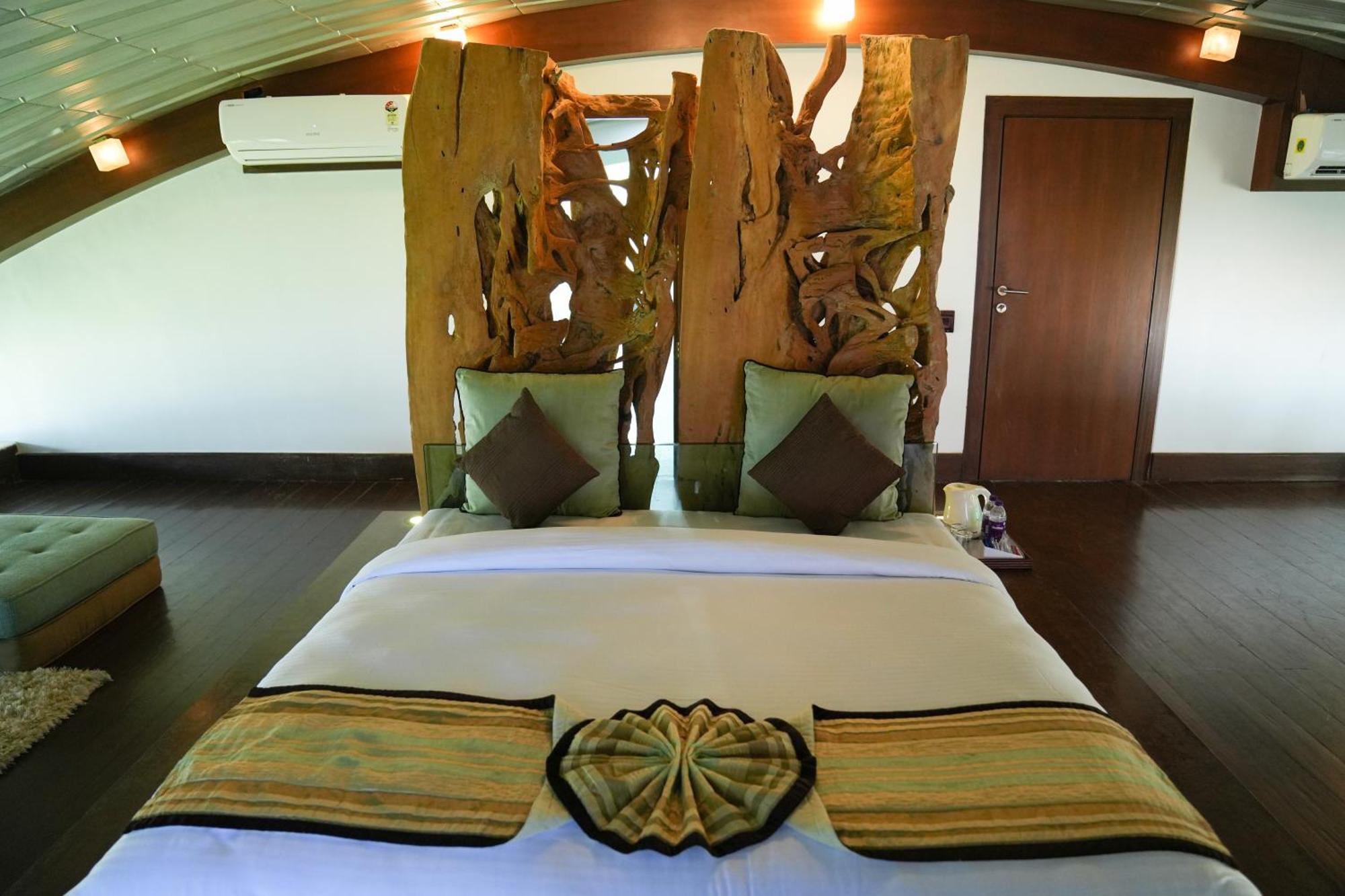 Regenta Beach House Resort, Goa Benaulim Exteriör bild